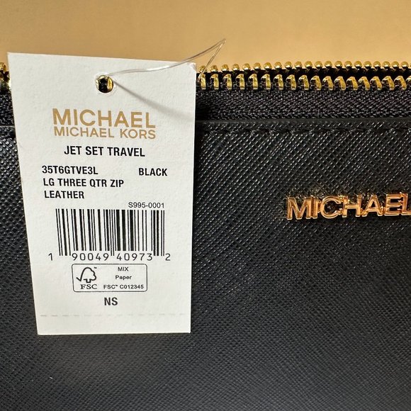 Michael Kors Jet Set Travel Large Three Quarter Zip Leather Wallet Black - Picture 9 of 9